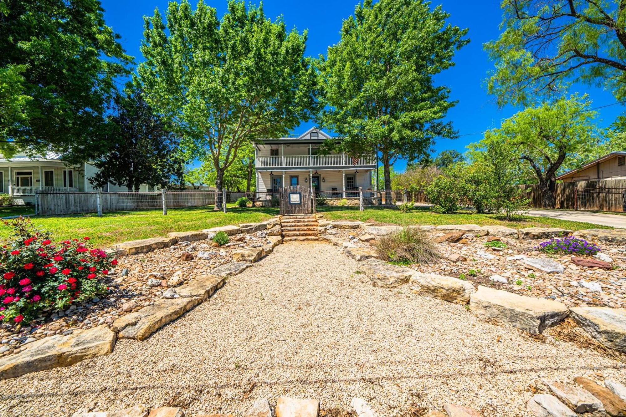 Vila Katarina Haus - Hot Tub & Fire Pit Fredericksburg Exteriér fotografie